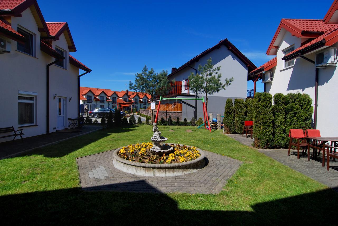 Villa Gravaldi Rowy  Exterior photo